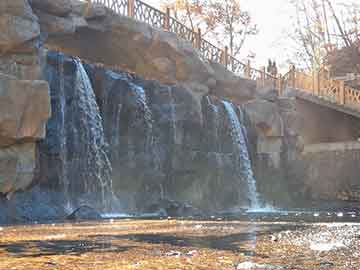 黃石突發(fā)停水危機(jī)，應(yīng)對(duì)挑戰(zhàn)與民生保障并重